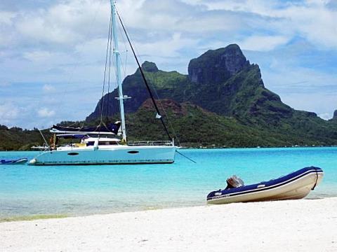 sailboat in tahiti